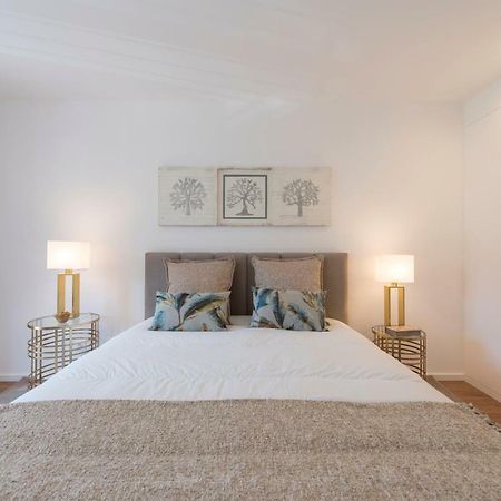 פורטו Lovelystay - Downtown Balcony Apartment With Free Parking מראה חיצוני תמונה