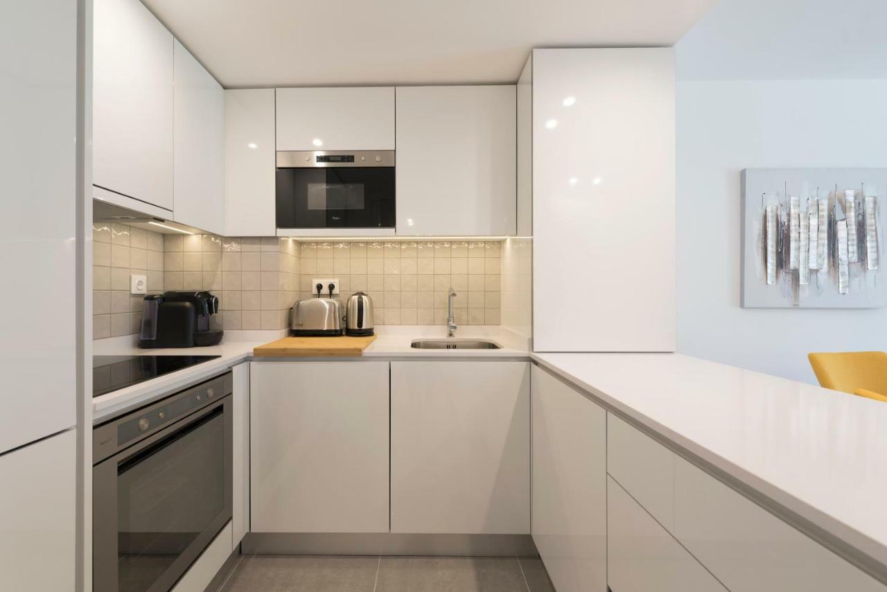 פורטו Lovelystay - Downtown Balcony Apartment With Free Parking מראה חיצוני תמונה