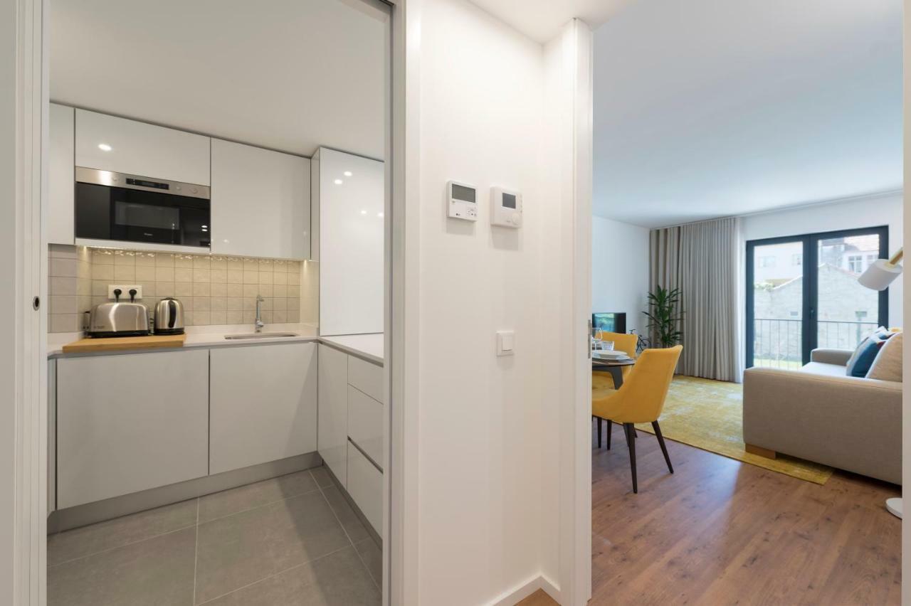 פורטו Lovelystay - Downtown Balcony Apartment With Free Parking מראה חיצוני תמונה